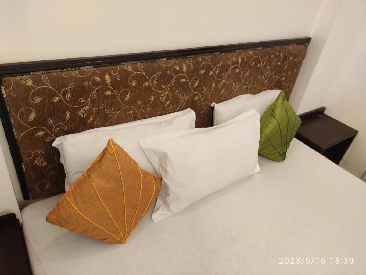 Max Guest House Agra  Buitenkant foto