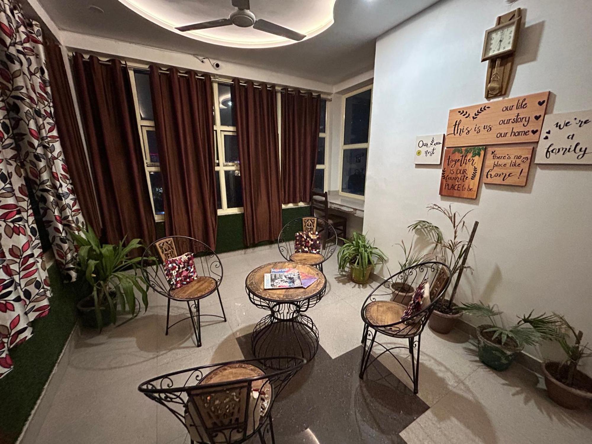 Max Guest House Agra  Buitenkant foto